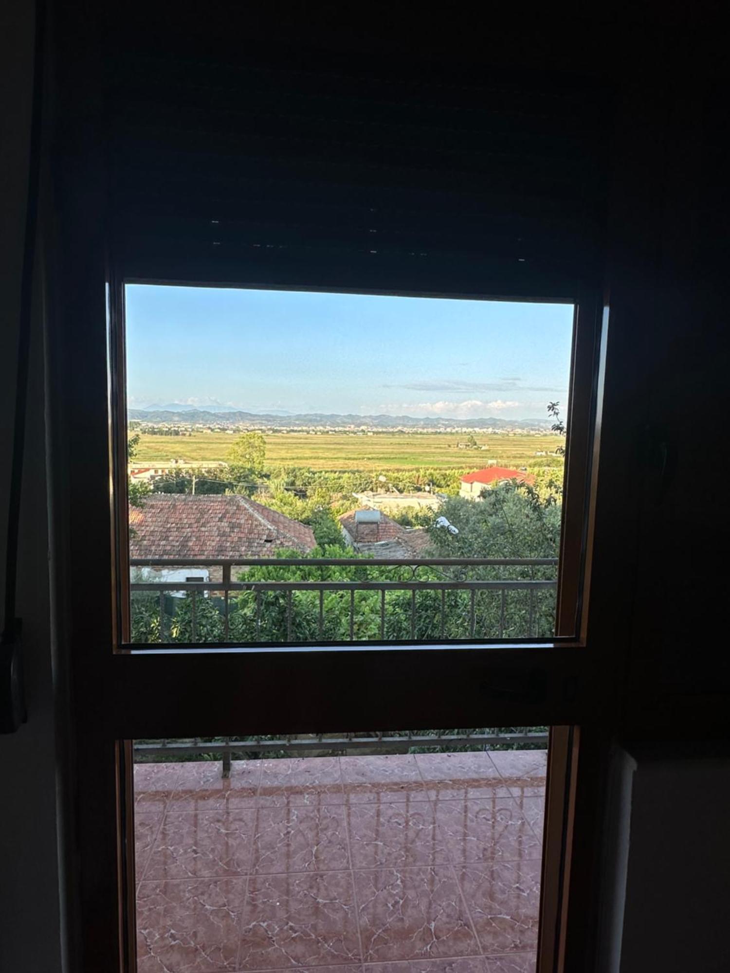 Apartment For Rent Vacation Krasniqi Karpen Exterior foto